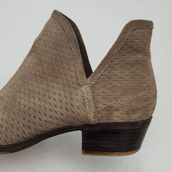 Lucky Brand Ankle Bootie Boot Tan Suede 1.5" Heel Women's 7.5 Shoe Perforated - Picture 15 of 16